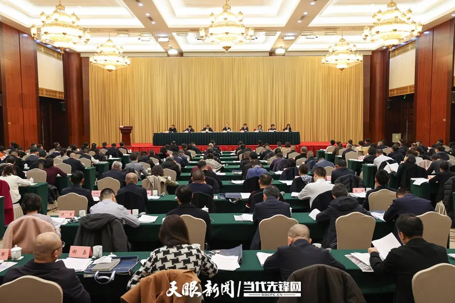 Screenshot 2025-03-04 at 16-49-28 640（WEBP 图像，，，900x600 像素）.png