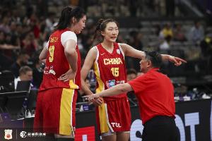 宫鲁鸣在阵容调配方面有了很大的转变 一大四小显着整体节奏更好_24直播网