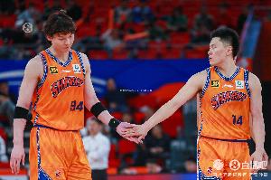 京媒：上海是本赛季冠军的有力争取者 通例赛的容错空间越来越小_24直播网