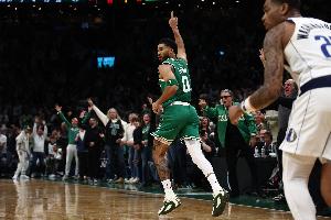 马祖拉：塔图姆给了我们所期望的一切甚至更多 他打得很是自在_24直播网