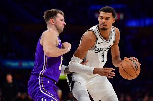 A·史女士谈湖人季后赛远景：他们有时机击败马刺 但打不过雷霆！_24直播网