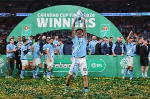 青训出品！21岁奥赖利双响曼城夺冠，，，，左后卫主力8球5助身价5000万_24直播网