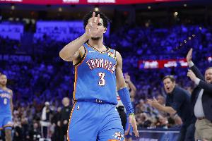 麦凯恩：我虽然想击败76人 心里有种想证实他们错了的感受_24直播网