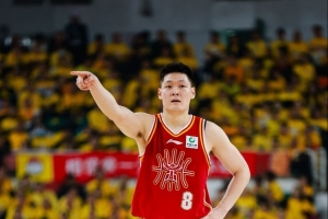 正负值+11最高！张宁13中6拿到17分 三分7中3&5犯离场_24直播网
