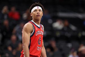 真铁。。。。。。⌒滦惴讯拱氤6中1仅拿到2分1板1助1帽 正负值-17_24直播网