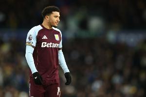 图片报：桑乔在维拉的热身赛中意外受伤，，，，，，可能影响他加盟多特_24直播网