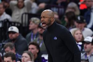 魔术主帅谈惨败52分：这是我的责任 我需要让球员们做好准备_24直播网