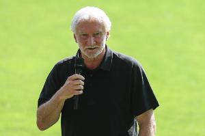 沃勒尔：纳帅和翁达夫之间没有任何问题，，，，，，球员想首发很正常_24直播网