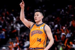 超高效！李弘权出战31分47秒 砍下23分6篮板4助攻2抢断_24直播网