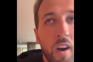 让二追三！凯恩赛后叹息：何等精彩的逆转，，，，，，这是伟大的客场3分_24直播网