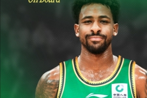 媒体人：辽篮昨晚做出裁掉布罗金顿的决议 后者今早已经脱离球队_24直播网