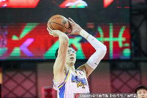 罚球是老误差。。。≈茜氤〔坏12分钟拿6分4板2助1帽 罚球仅8中4_24直播网