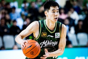 小节攻传发力带队逆转！郭昊文18中7砍下20分8板9助 拼下4前场板_24直播网