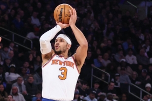 记者：绿军面临尼克斯一经百试不爽的错防现在面临着极大的磨练_24直播网