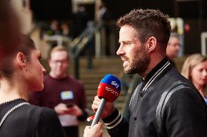 小雷谈热刺保级：德泽尔比确实是名精彩的教练，，，但他的战术很冒险_24直播网