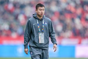 于根伟喊话球员：越是要害时刻越要站出来，，踢出天津足球的精神_24直播网