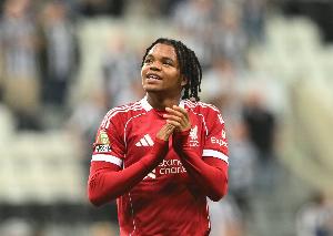 首回合0-2巴黎！恩古莫哈：利物浦有信心逆转时势 很开心主场进球_24直播网