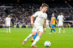 开场35秒破门，，，，，，居莱尔打进本赛季欧冠最快进球_24直播网