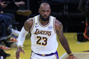 铁林：若詹姆斯带队胜火箭将是生涯第二大成绩 仅次于1-3逆转勇士_24直播网