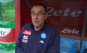 米体：若是孔蒂本赛季竣事后离任，，，那不勒斯球迷希望萨里回归执教_24直播网