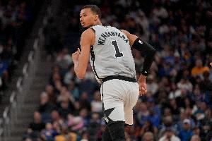 斯普利特：文班亚马攻防两头无处不在 必需对他做好防守准备_24直播网