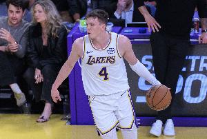 真挚的祝福！祝湖人射手克内克特25岁生日快乐！_24直播网