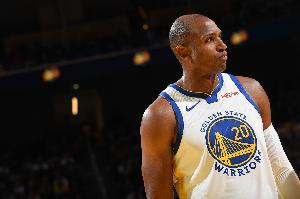 霍福德：我总是时刻提醒自己 要起劲去资助球队里的年轻球员_24直播网