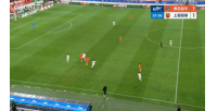 海牛2-1领先海港！叶博亚接队友传球，，，左脚抽射破门_24直播网