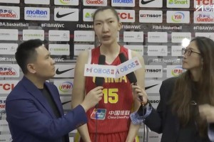 隋菲菲照旧那么漂亮老球迷都懂！赛后采访韩旭谈vs比利时感受_24直播网